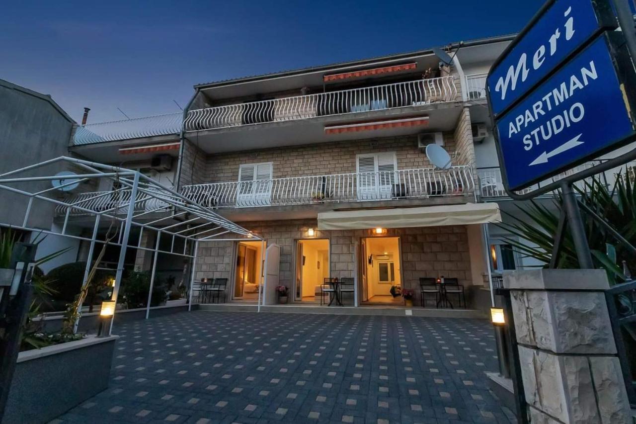 Apartman-Studio Meri Макарска Екстериор снимка